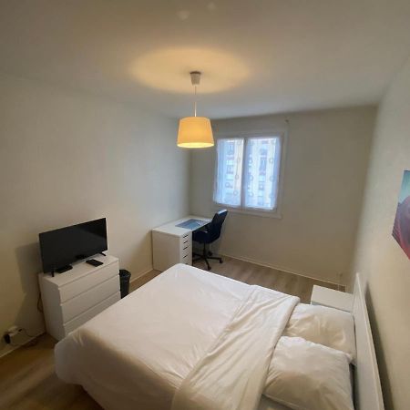 Chambre calme  Le Mans Esterno foto